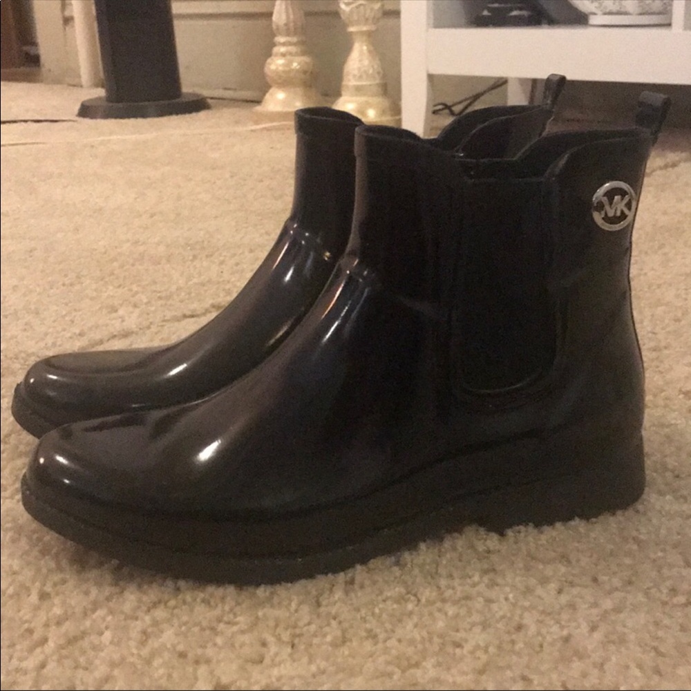 Michael Kors Chelsea Style Rain Boots!